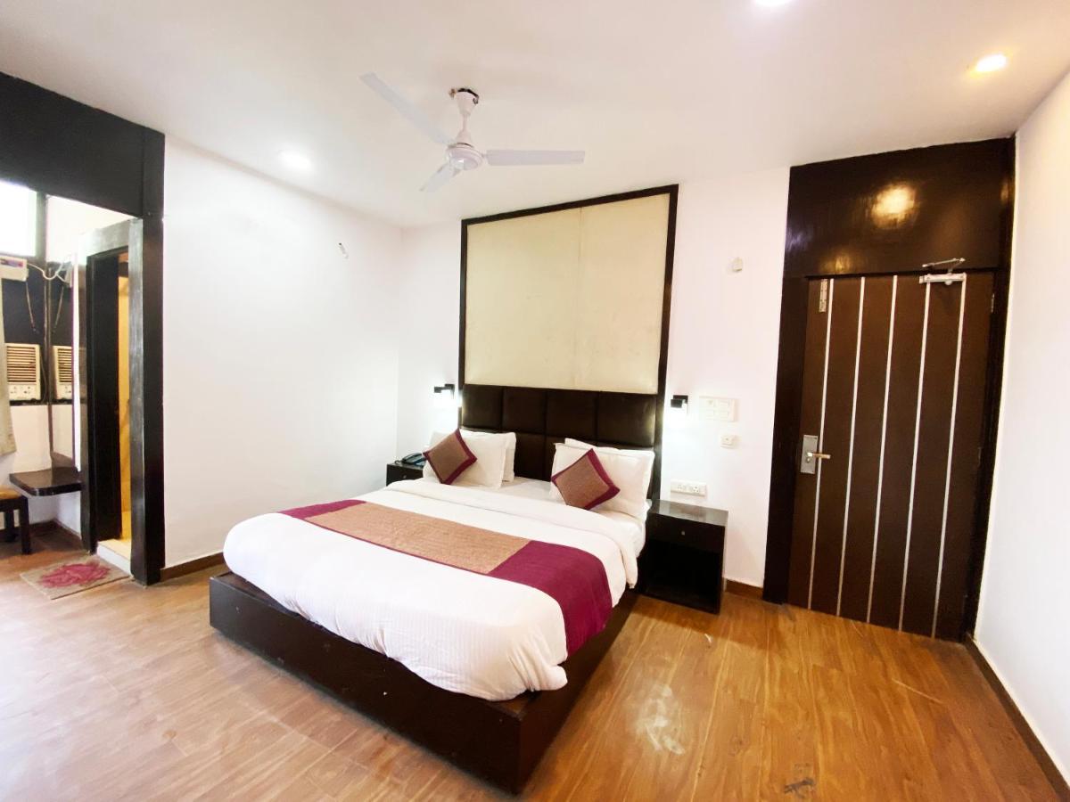 Admire Gold - Pachim Vihar Delhi Hotel New Delhi