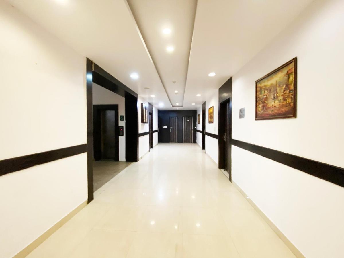 Admire Gold - Pachim Vihar Delhi New Delhi